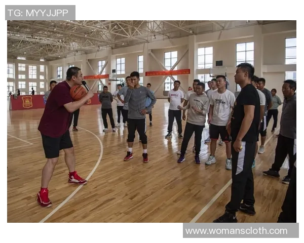 领导亲切看望姚明共话篮球发展与体育事业未来