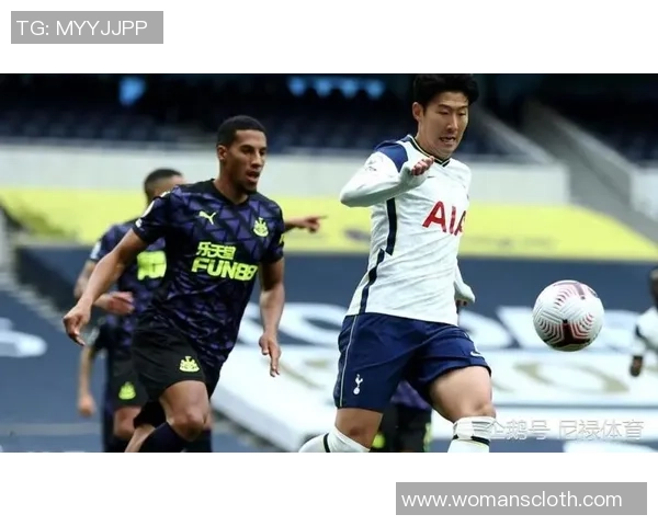 足总杯激战巴黎圣日耳曼3-0莱比锡争议判罚引发全场热议