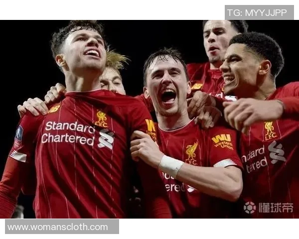 足总杯精彩对决巴萨3-0战胜拜仁乌龙球成比赛转折点解析