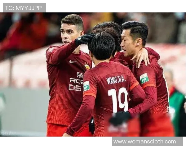 英超激战波尔图与莱比锡互交白卷转会传闻引发球迷热议