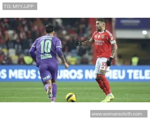 德甲惊现冷门本菲卡逆转波尔图神奇扑救点燃全场激情