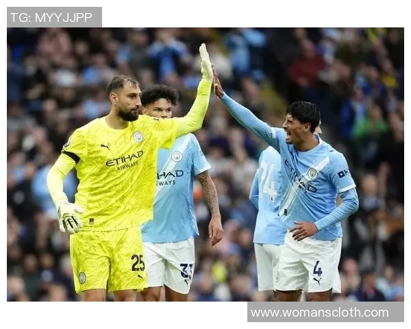 德甲焦点战曼城大胜曼联神奇扑救点燃全场激情 德甲焦点战曼城大胜曼联神奇扑救点燃全场激情