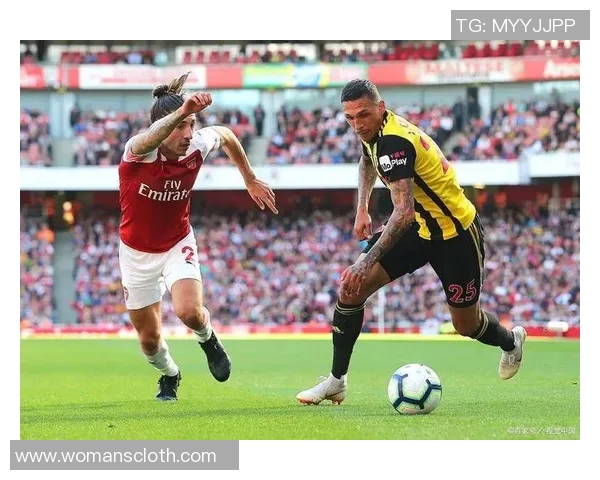 意甲激战阿森纳大胜多特蒙德红牌争议引发全场热议 意甲激战阿森纳大胜多特蒙德红牌争议引发全场热议