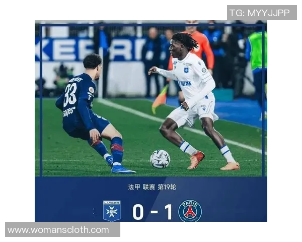 意甲激战曼联3-0巴黎圣日耳曼点球争议引发全场热议 意甲激战曼联3-0巴黎圣日耳曼点球争议引发全场热议